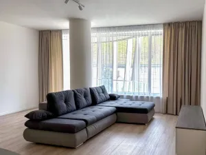 Pronájem bytu 3+kk, Praha - Karlín, U Sluncové, 98 m2