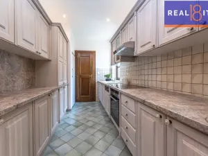 Prodej rodinného domu, Průhonice, Hlavní, 164 m2