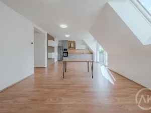 Pronájem bytu 3+kk, Bravantice, 86 m2