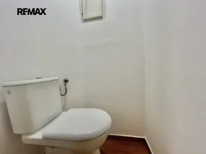 Pronájem bytu 2+kk, Praha - Podolí, Na dolinách, 43 m2
