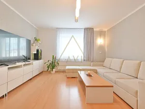 Prodej rodinného domu, Hřebeč, nám. Draha, 150 m2
