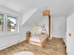Prodej bytu 4+kk, Býkev, 128 m2