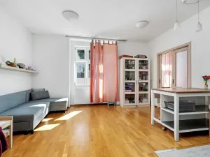 Prodej bytu 2+kk, Praha - Vinohrady, Velehradská, 50 m2