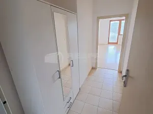Pronájem bytu 1+kk, Praha - Hostivař, Athénská, 36 m2