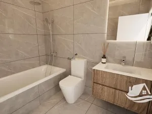 Prodej bytu 2+1, Aradhippou, Kypr, Agioi Anargiroi, 80 m2