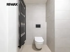 Pronájem bytu 2+kk, Praha - Strašnice, Strančická, 48 m2