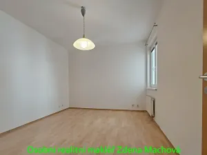 Pronájem bytu 2+kk, Praha - Strašnice, Gutova, 55 m2