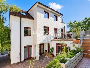 Pronájem rodinného domu, Praha - Veleslavín, Nad hradním potokem, 350 m2