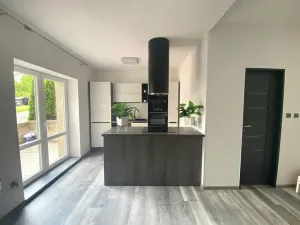 Pronájem rodinného domu, Zdiby, Na Návsi, 95 m2