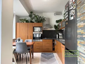 Prodej bytu 2+1, Olomouc, Karafiátová, 57 m2