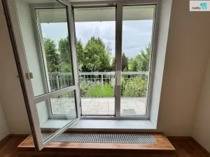 Pronájem bytu 2+kk, Praha - Řeporyje, Wiesenthalova, 45 m2