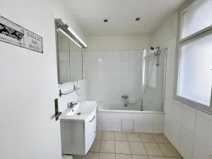 Pronájem bytu 2+1, Praha - Nové Město, Resslova, 75 m2