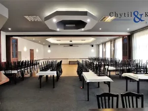 Pronájem restaurace, Stará Ves, 220 m2