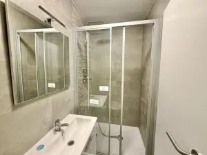 Pronájem bytu 1+kk, Praha - Nové Město, Ječná, 28 m2