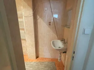 Pronájem bytu 2+1, Karlovy Vary, Tržiště, 59 m2