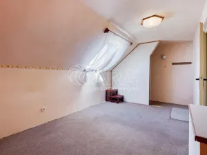 Prodej rodinného domu, Kostelec nad Černými lesy - Kostelec nad Černými Lesy, Jánské náměstí, 170 m2