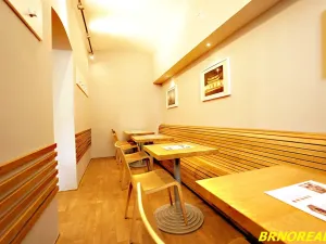 Pronájem restaurace, Brno, Kabátníkova, 65 m2
