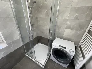 Pronájem bytu 1+kk, Praha, Legerova, 25 m2