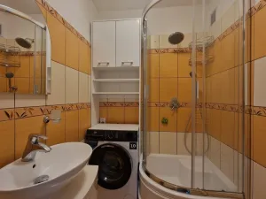 Pronájem bytu 3+1, Úpice, Tylova, 66 m2