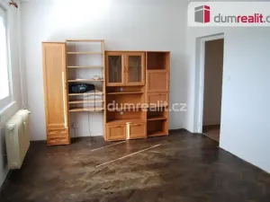 Pronájem bytu 1+1, Kralupy nad Vltavou - Lobeček, Předmostí, 34 m2