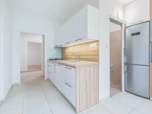 Pronájem bytu 3+1, Olomouc - Lazce, Synkova, 75 m2