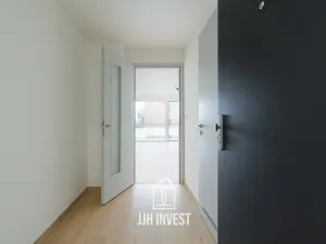 Prodej bytu 1+kk, Praha - Řeporyje, Jáchymovská, 30 m2