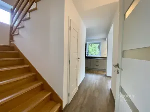 Pronájem rodinného domu, Bradlec, Borová, 126 m2