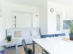 Prodej apartmánu, Staré Město - Stříbrnice, 60 m2