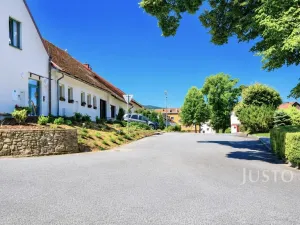 Prodej bytu 2+1, Záblatí, 52 m2