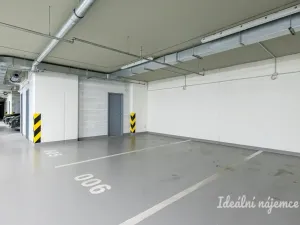 Pronájem bytu 1+kk, Praha - Vysočany, Poděbradská, 32 m2