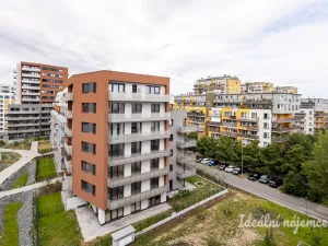 Pronájem bytu 1+kk, Praha - Vysočany, Poděbradská, 32 m2