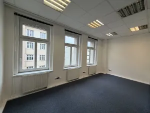 Pronájem činžovního domu, Praha - Vysočany, Jandova, 626 m2