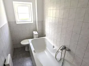 Pronájem bytu 2+kk, Děčín - Děčín VII-Chrochvice, K. Světlé, 46 m2