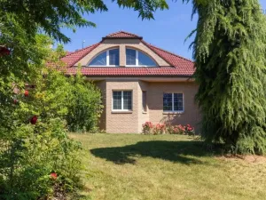 Pronájem rodinného domu, Praha - Březiněves, Skřivánčí, 725 m2