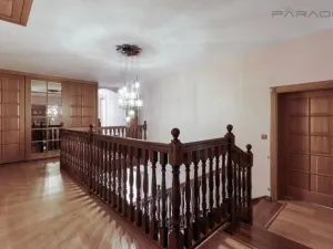 Pronájem rodinného domu, Praha - Březiněves, Skřivánčí, 725 m2