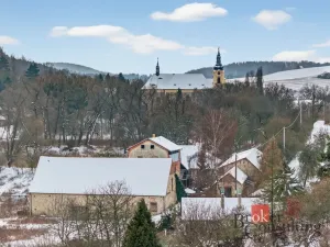 Prodej zemědělské usedlosti, Ročov, 1500 m2