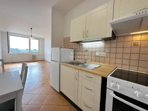 Pronájem bytu 2+kk, Praha - Stodůlky, Trávníčkova, 44 m2