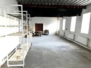 Pronájem skladu, Církvice, 511 m2
