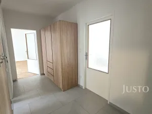 Pronájem bytu 3+1, Písek - Budějovické Předměstí, Budovatelská, 76 m2