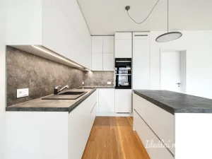 Pronájem bytu 4+kk, Praha - Strašnice, Nad vodovodem, 101 m2