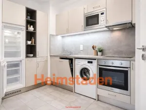 Pronájem obchodního prostoru, Plzeň - Jižní Předměstí, Technická, 48 m2