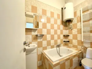 Pronájem bytu 1+1, Bakov nad Jizerou - Podhradí, 37 m2