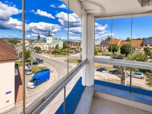 Prodej ordinace, Křižanov, Benešovo náměstí, 530 m2