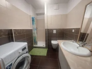 Pronájem bytu 2+kk, Praha - Vysočany, Sousedíkova, 60 m2