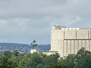 Pronájem bytu 2+kk, Praha - Žižkov, Jeseniova, 48 m2