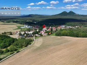Prodej rodinného domu, Okna, 630 m2