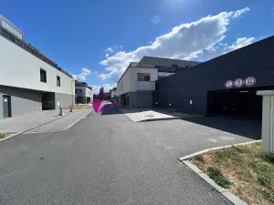 Pronájem garážového stání, Olomouc, Věry Pánkové, 12 m2