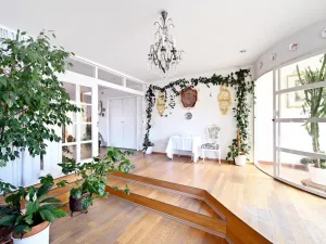 Prodej atypického bytu, Praha - Vršovice, Minská, 320 m2