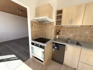 Pronájem bytu 2+1, Hrušovany u Brna, Sídliště, 58 m2
