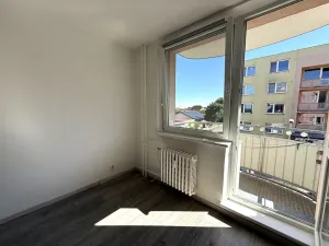 Pronájem bytu 2+1, Hrušovany u Brna, Sídliště, 58 m2